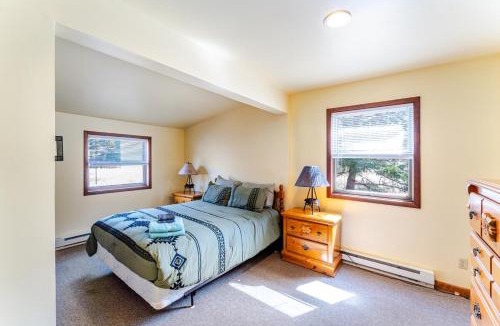 Hunter House | Ski Bowl Cottage!