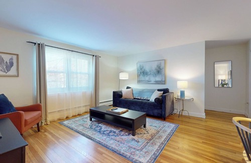 Brookline Apartment | Spacious 1Bed close to Longwood Medical, Boston