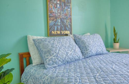 Ditmas Park Apartment | Spacious 3BR in Flatbush w King Bed, 2 Queens, Fast Wifi, AC