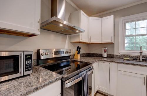 Thomasville House | Spacious 4Br3Ba Home With Large Fenced Yard