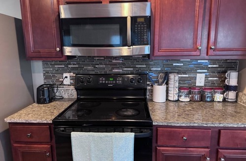 Warner Robins House | Spacious 5BR 3.5 Bth Home Near Buc-ee’s, WR AFB, Watson Blvd & I-75
