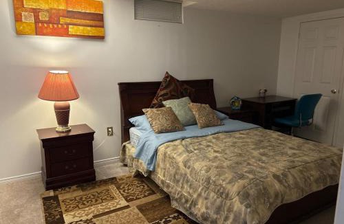 Georgetown Apartment | Spacious Basement Apartment in GTA