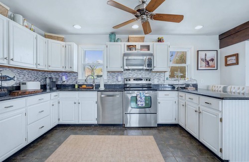 Dewey Beach House | Spacious Beach Retreat, Walk to Dewey Beach, Sleeps 14, Pet Friendly