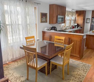 Mid-Cambridge House | Spacious Cambridge Room, Walk to Harvard