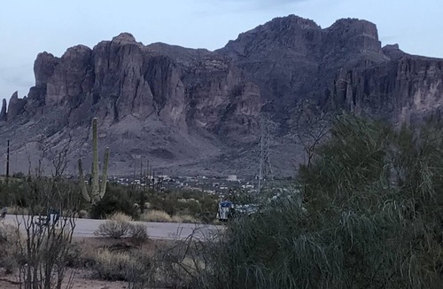 Apache Junction House | Spacious Mountain View Property with no Snow!