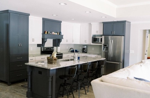 Dadeville House | Spacious, Private, Beautiful Lot in Holiday Shores