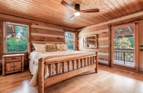 Kodak House | Spacious Serene Cabin Sleep 14 Pool Hot Tub Games