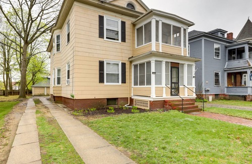 Springfield Apartment | Springfield Vacation Rental Near MCM Springfield!