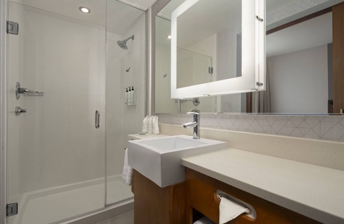 Voorhees Hotel | SpringHill Suites by Marriott Voorhees Mt. Laurel/Cherry Hil