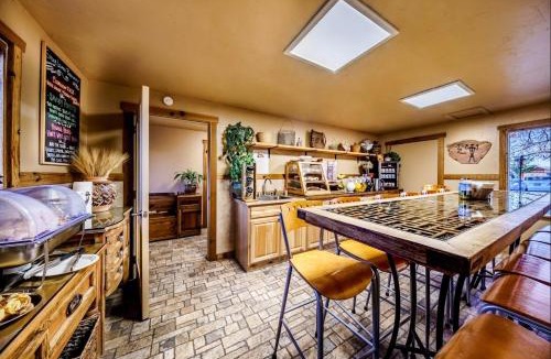Blanding Hotel | Stone Lizard Lodge
