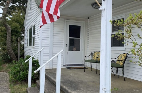 Strathmere House | Strathmere charm at the Ruddy Turnstone Beach House!
