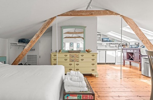 Westport Apartment | Studio Flat Above Historic Cider Mill