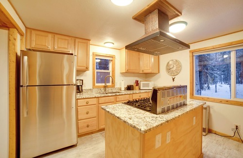 Sterling Apartment | Studio Steps to Kenai River w/Fire Pit!