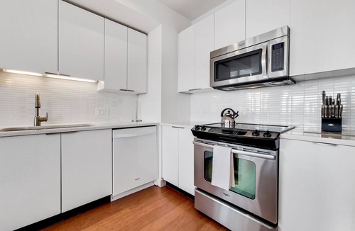 Chinatown Apartment | Stylish Two Bedroom Steps from Boston Common
