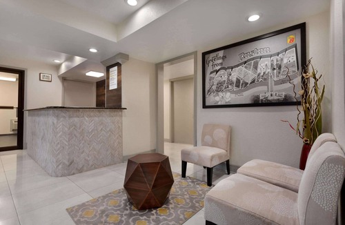 Ruston Hotel | Super 8 by Wyndham Ruston