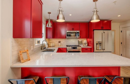 Stowe Apartment | Taber Suite at 109 Main