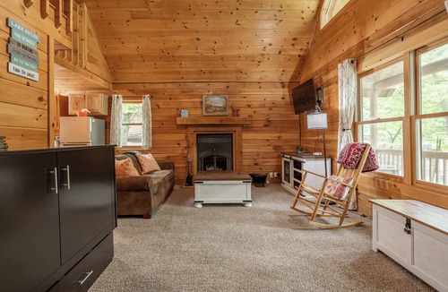 Shell Knob Cabin | Table Rock Lake Cabin - Magnolia #11 Lake-Pool-Hot Tub
