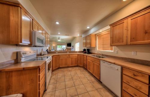 Moab South Valley House | TDS 2 Single-Level Spacious Townhome! Near Arches National Park