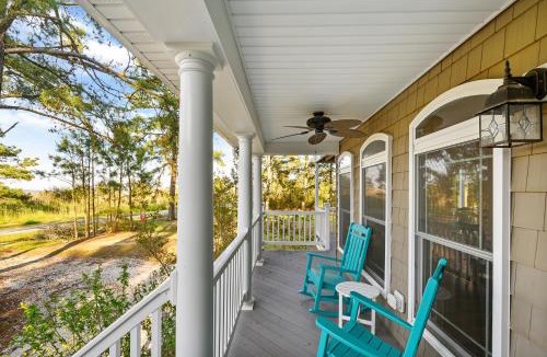 Chincoteague House | Teal Cottage