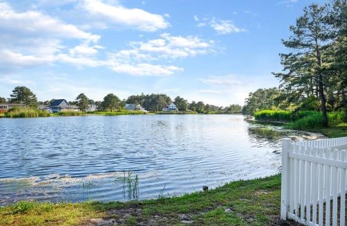 Chincoteague House | Teal Cottage