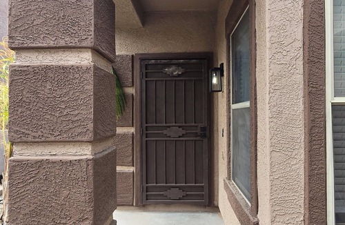 Apache Junction House | Terrific 3-bedroom single level house with AC in Apache Junction