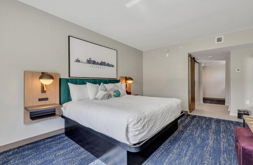 Garden City Hotel | The Kingston