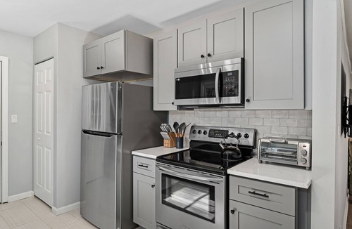 Marietta House | The Lockheed Lady - 3/2 Renovated Ranch in Marietta