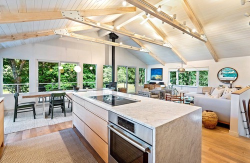 Kittery Point House | The Overlook at Cutts Island – Private and Modern 4 BDR Oasis on Scenic Marsh