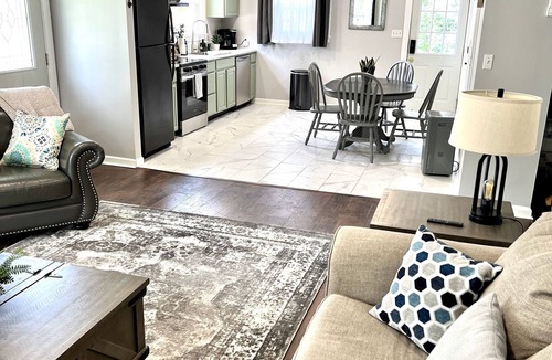 Corinth Cottage | The Riverside- Waterfront & Boat Dock Space