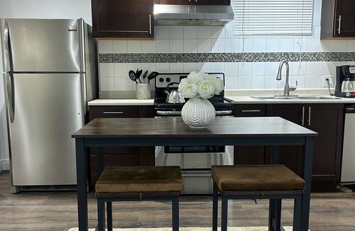 Mount Pleasant House | This location brings an awesome ambience