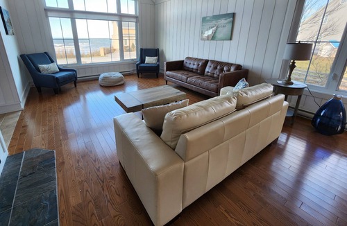 Rimouski Ski Chalet | This superb villa will charm you with its many attractions.