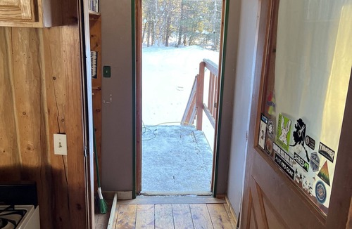 Valdez Cabin | Thompson Pass Cabin