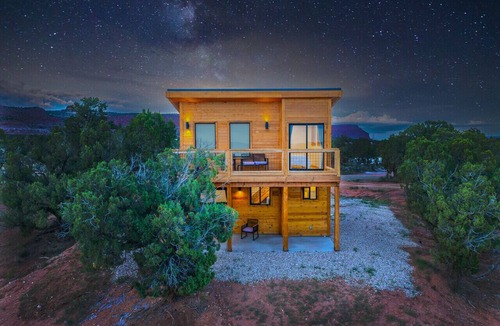 Kanab Cabin | Tiny Cabin, #5 Cedar Ridge View @ The Cedars