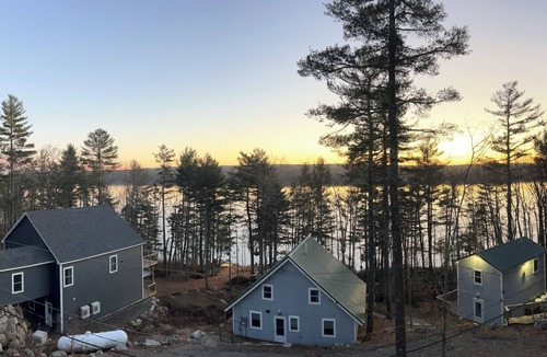 Orland Apartment | Toddy Haven: a lakefront condo near Acadia