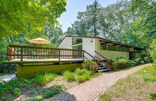Dover House | Trail Access On-Site: Gorgeous MCM Deck House!