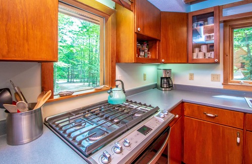 Birch Hill House | Trailside off West Side!