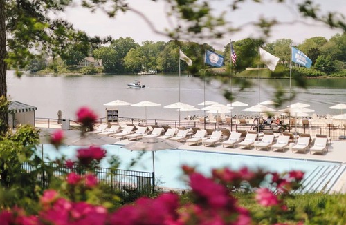 Irvington Hotel | Tranquil Room Designed for Rest & Relaxation | Seasonal Pool, Marina, Courtyard