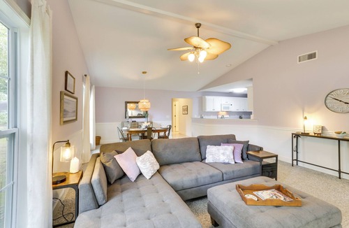 Thomasville House | Tranquil Thomasville Retreat w/Deck + Dining Area