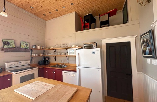 Trinity House | Trinity's Oceanview Gem: 2BR St. Paul's Schoolhouse