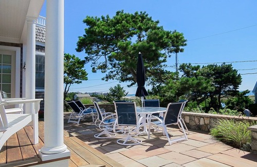 West Chatham House | Upscale Elegance, Steps from Ridgevale Beach!