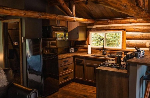Cleveland Cabin | Vanderkamp
