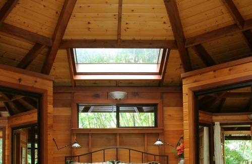 Volcano Bed & Breakfast | Volcano Rainforest Retreat