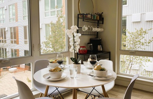 Riverside Apartment | Walk 2 Riverfront Park, Conv Center-Free Secured Parking! EV Charger