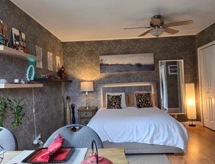 Delta House | Wallace getaway
