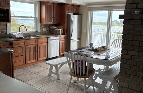 Misquamicut House | Waterfront Beach House