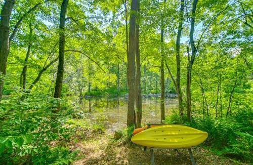 Canton House | Waterfront Home w/Access to Lake Anasagunticook!