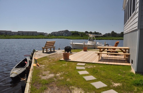 Selbyville House | WATERFRONT! Open View Private pier Crab/Kayak/Boat/SUP Peace/Quiet mins 2 beac