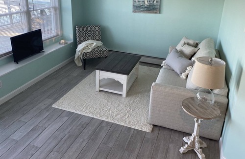 Warwick House | Waterfront