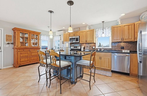 Hampton House | WAVES OF HAMPTON I NEWLY REMODELED! STEPS TO OCEAN AND BOARDWALK!