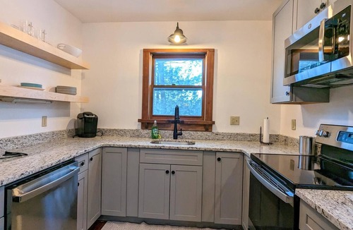 Weirs Beach House | Weirs Beach Bungalow